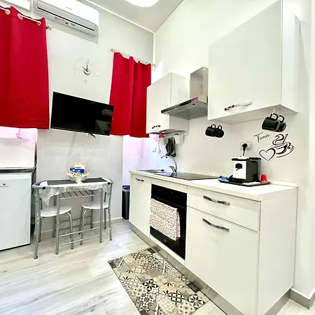 Graziosa نابولي